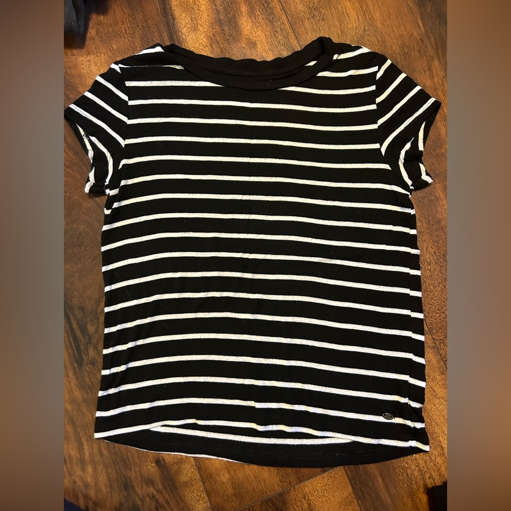 American eagle, size xs, black and white striped